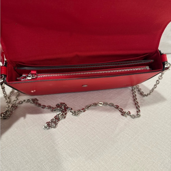Red Designer Chain Wallet Set - Picture 2 of 3